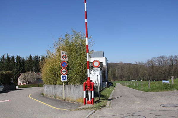Grenzübergang in Schönenbuch Grenze Baselland BL Frankreich